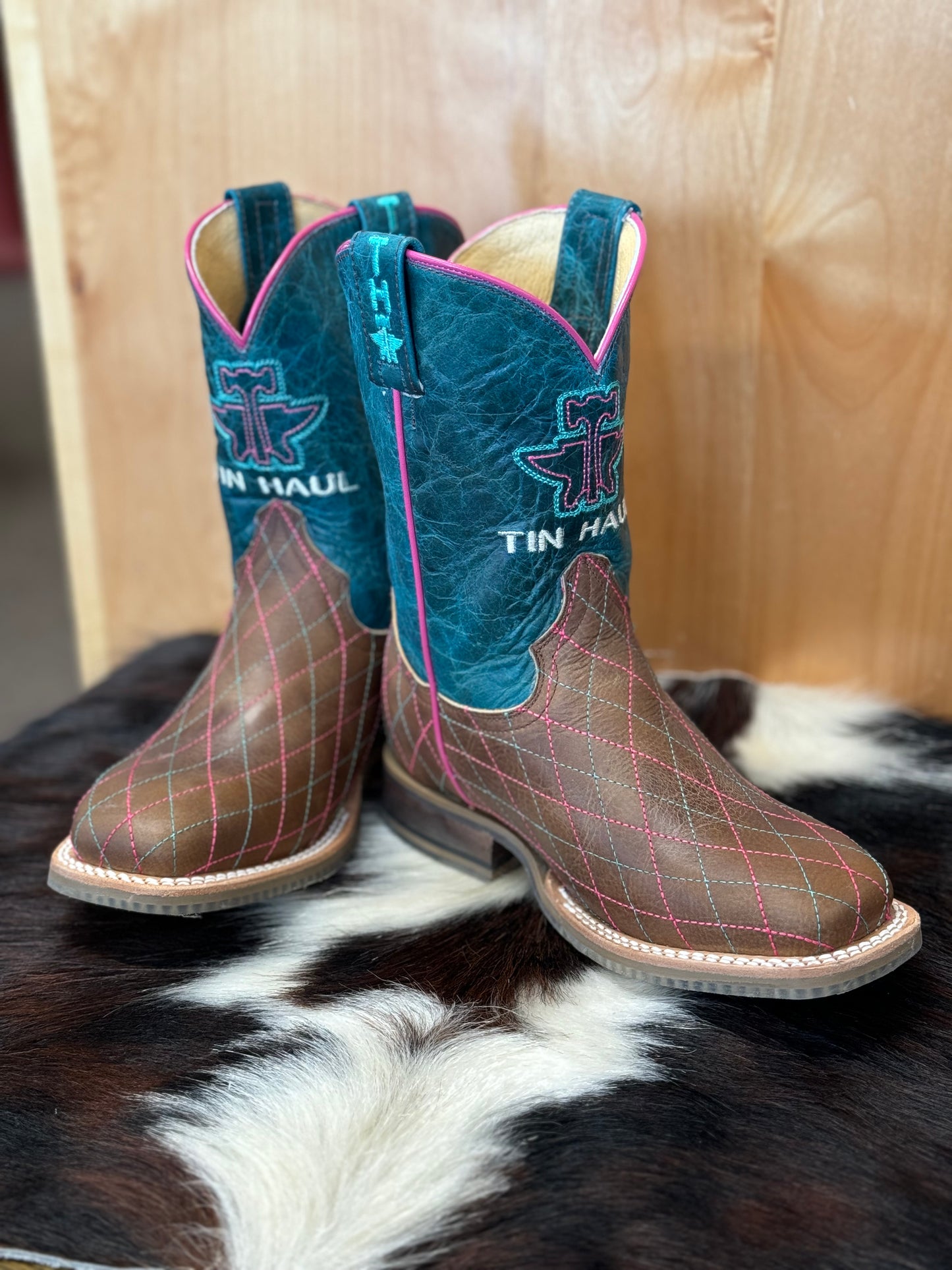 HEARTS & COLTS KIDS FOOTWEAR