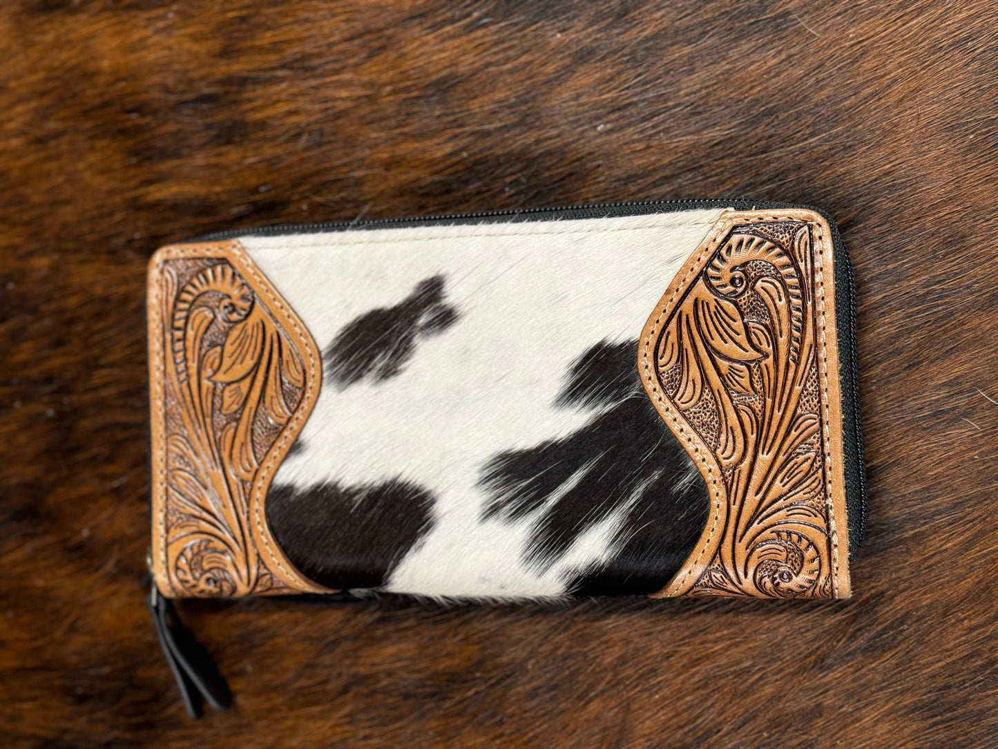 TOOLED SIDED WALLET