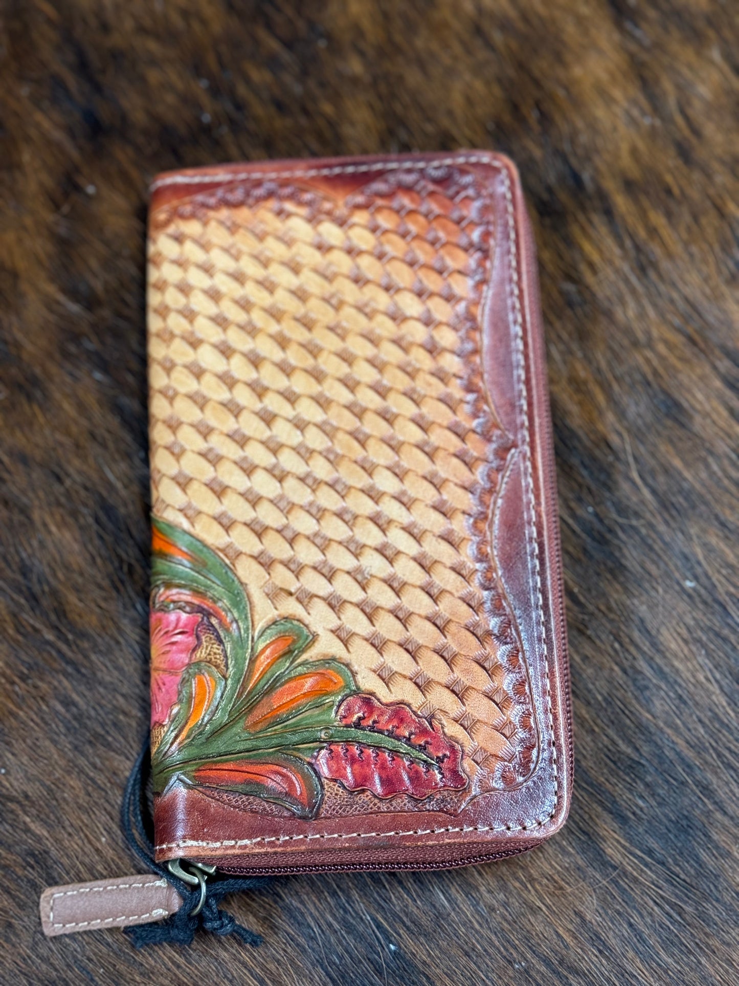 ANTIQUE FLOWER WALLET