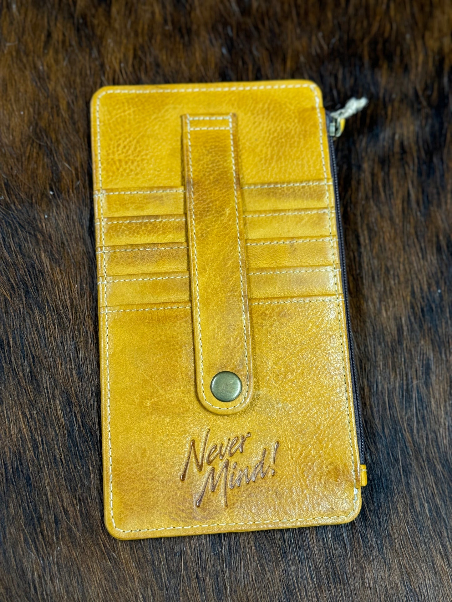 LIGHT LEATHER CARD WALLET