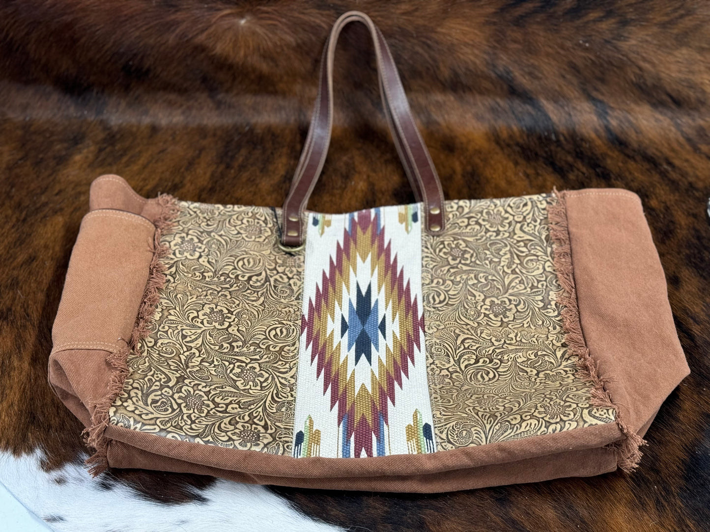 AZTEC TOOLED TOTE