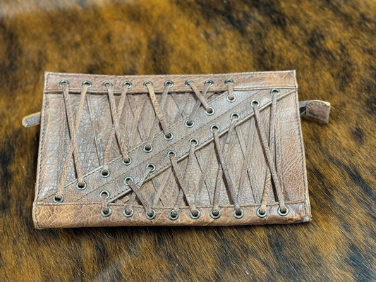 LEATHER WRISTLET