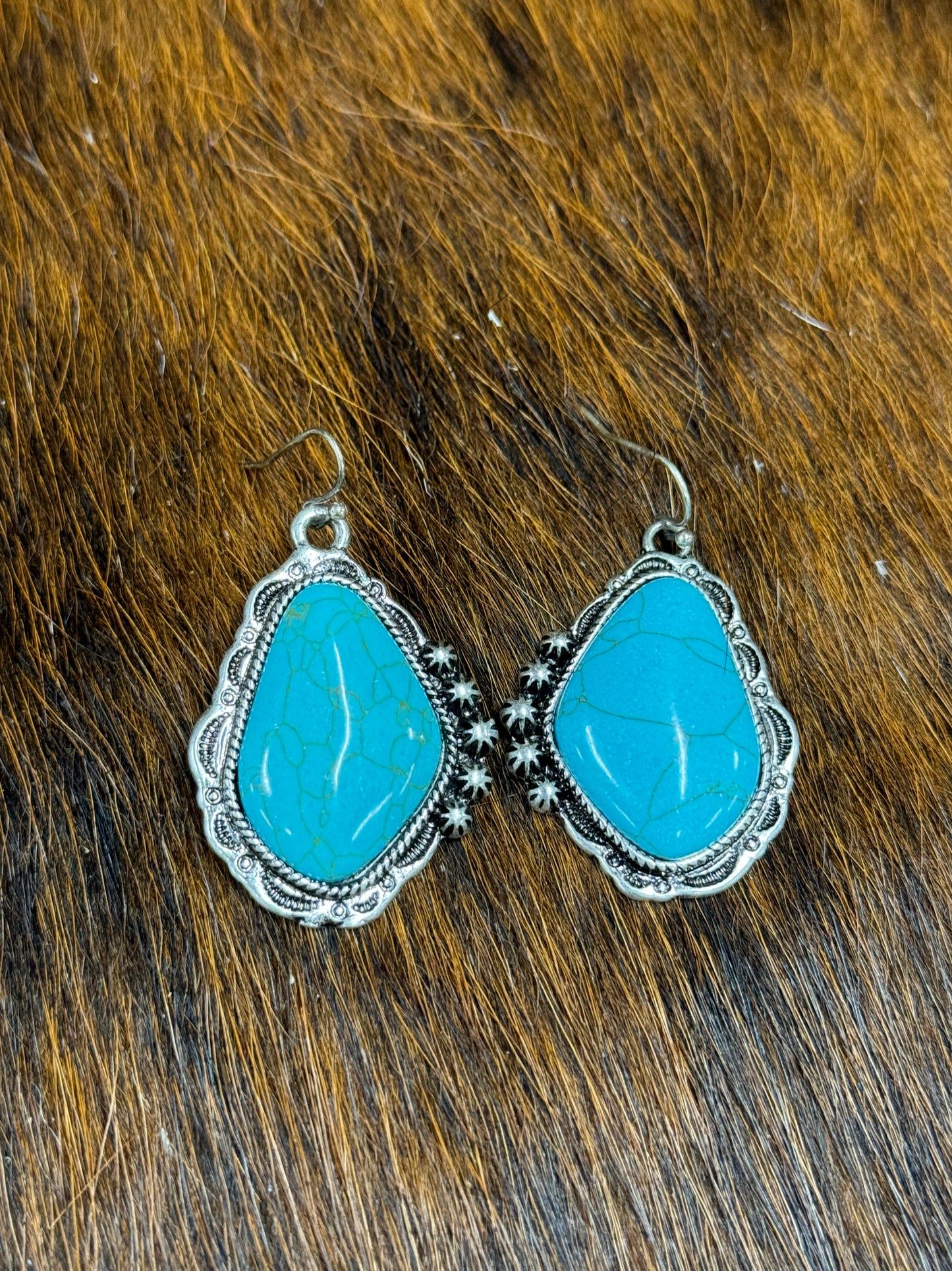 XL DANGLE STONE